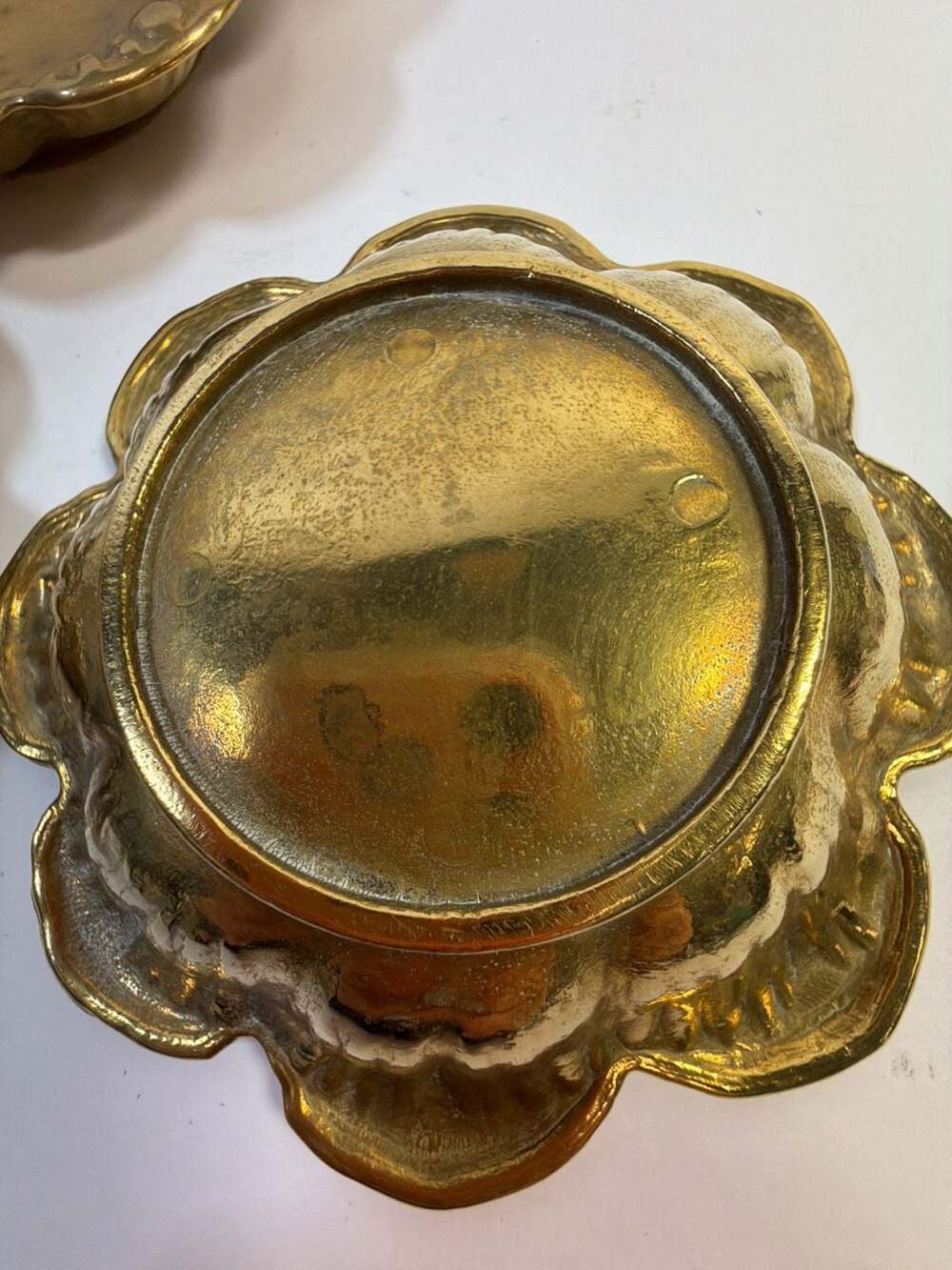 Set of 3 Vintage Brass Floral Petal Trinket Dishes - Picture 5 of 6